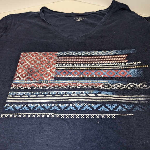 Women's Catherines T-shirt - Picture 2 of 5